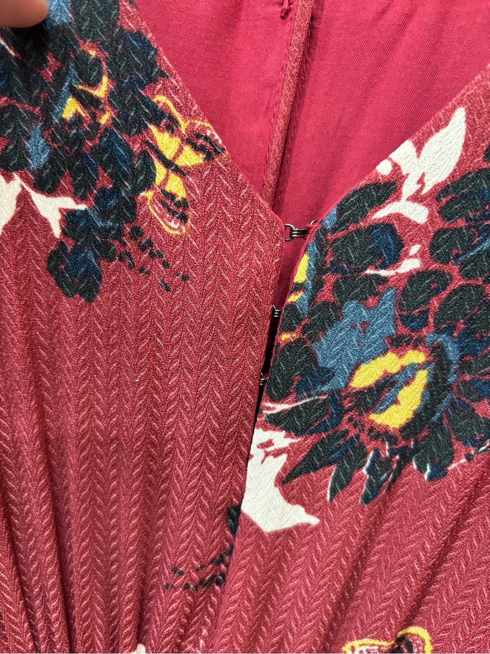 Free People Tiered Belted Floral Burgundy Maxi Dress Women’s Size 8 - Picture 6 of 12